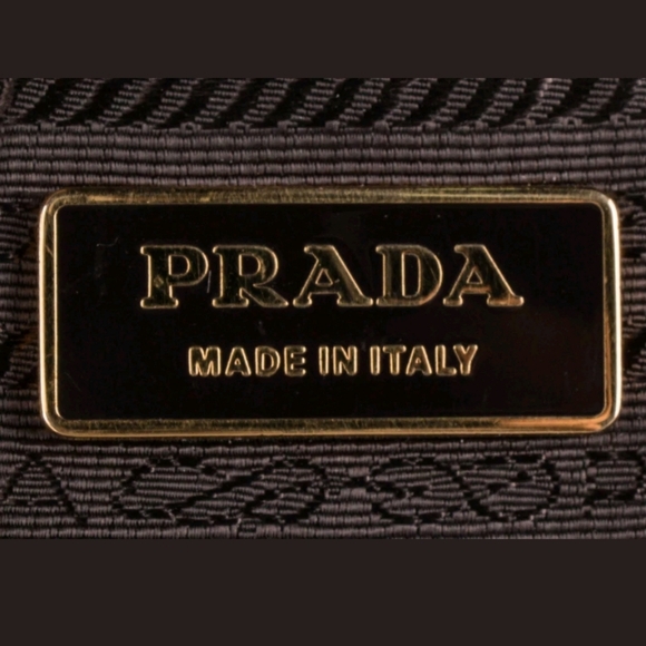 *Authentic* Prada Good Condition! Christmas SALE! ACCEPT OFFER - Picture 4 of 9